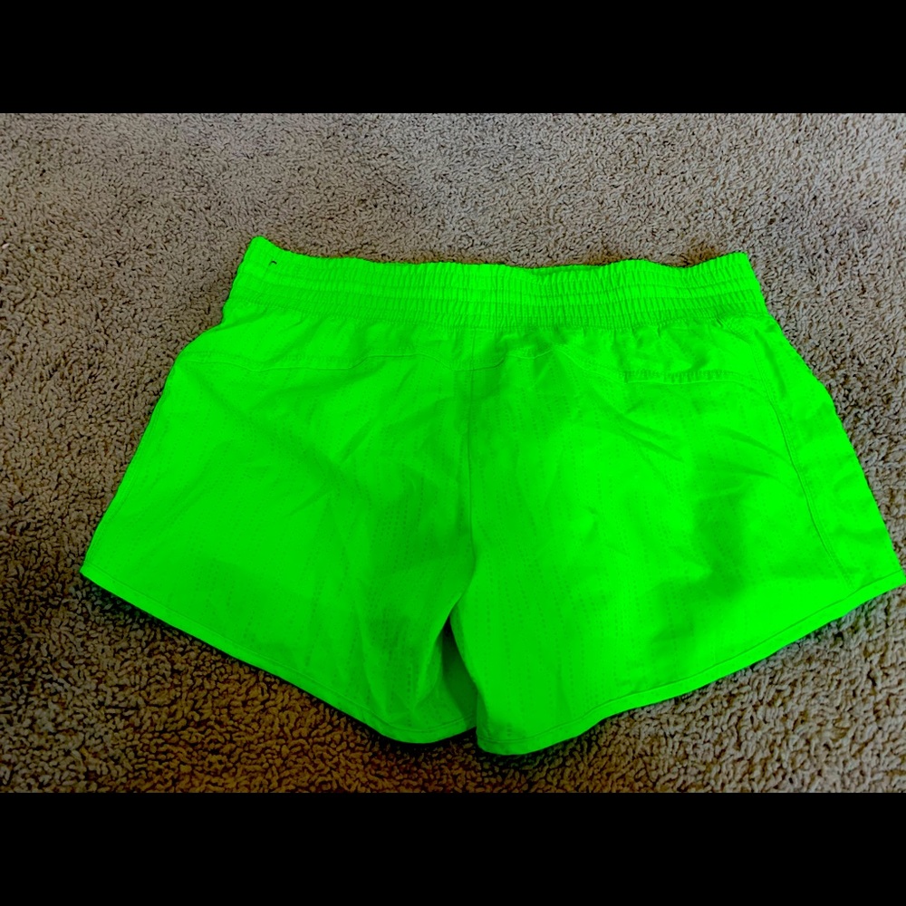 Xersion shorts - Picture 2 of 4